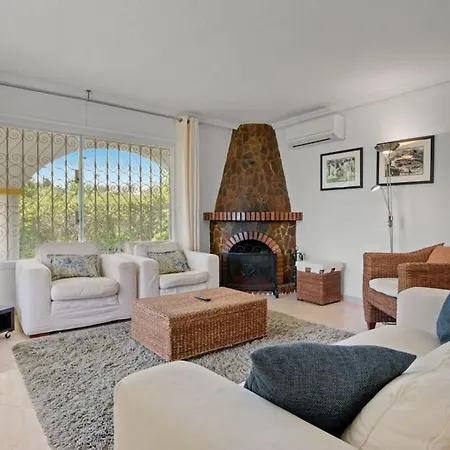 Villa Heismax Ref #40