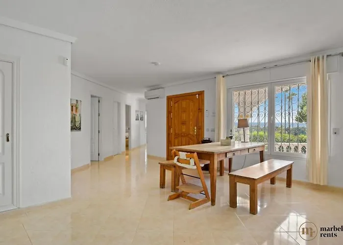 Villa Heismax Ref #40 *